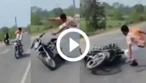 Boys Stunt On Splendor Bike